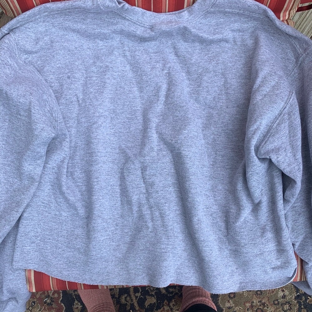 Sweatshirt - Picture 2 of 4